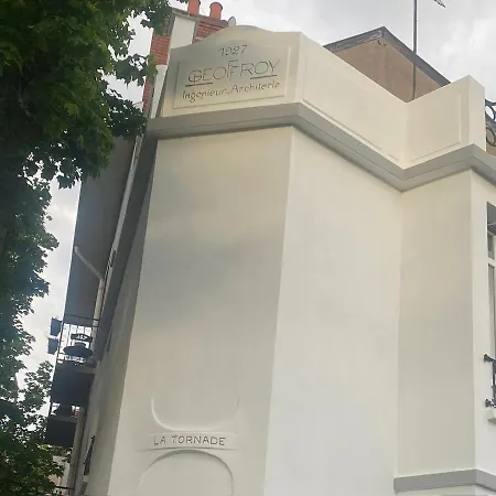 La Tornade Roof Hypercentre *