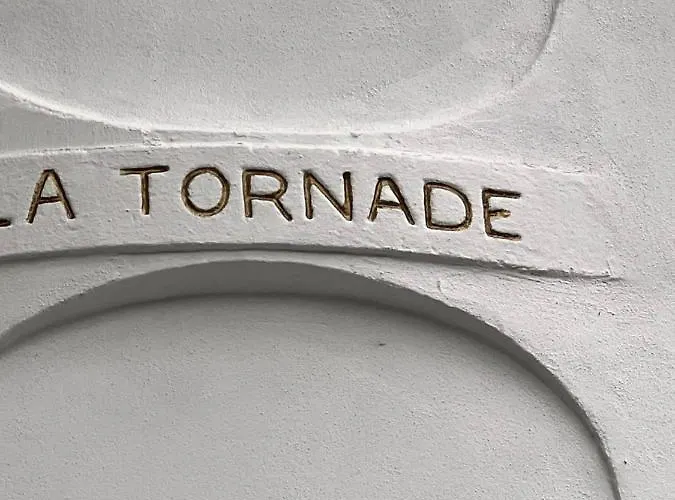 La Tornade Roof Hypercentre